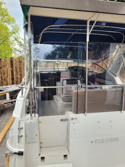 Bateau Sur Terre Pres Du Bassin Hotel Capvern 0*,